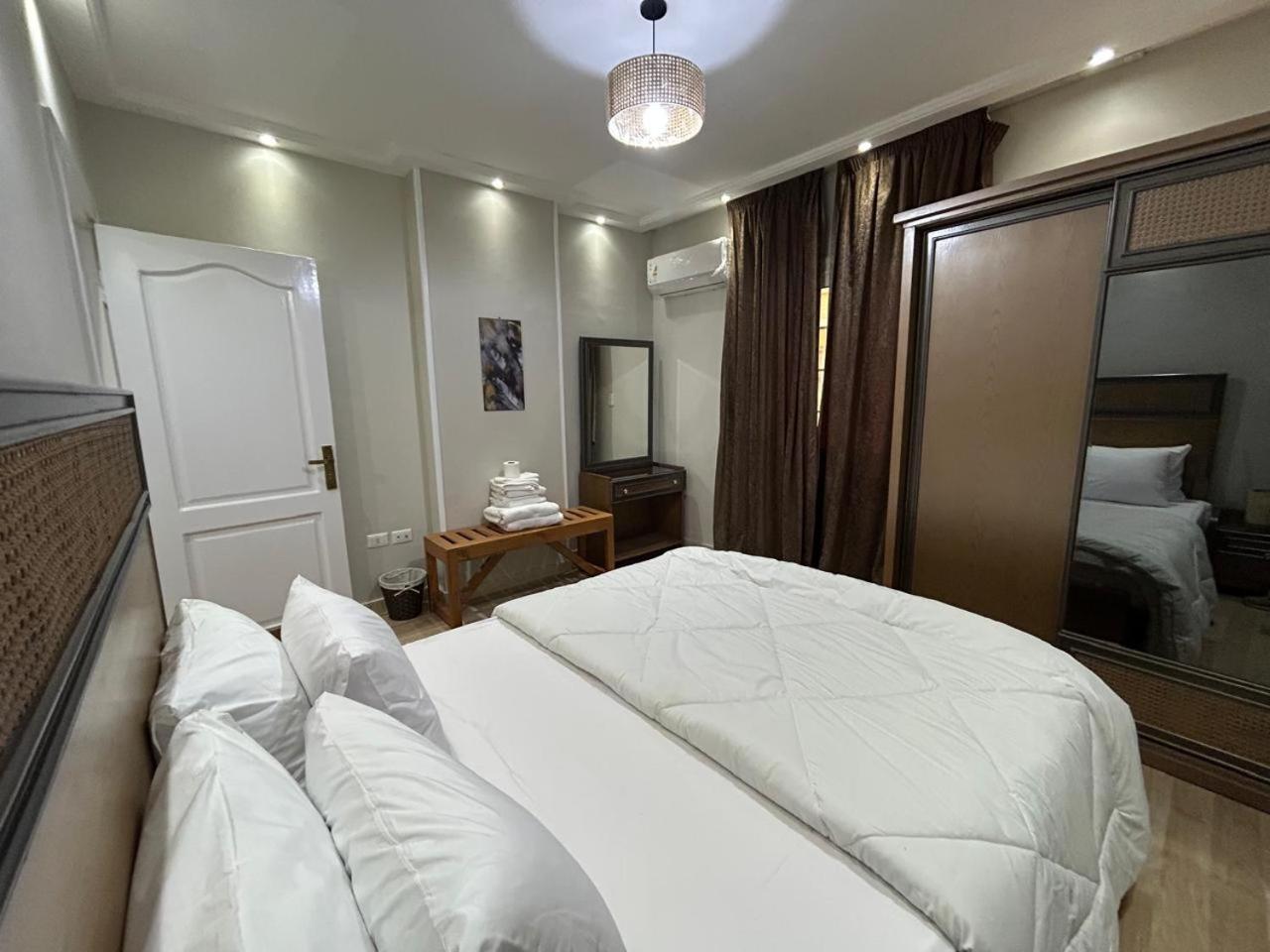 Skyline Luxury Suites 5 Mins From Cairo Airport Luaran gambar